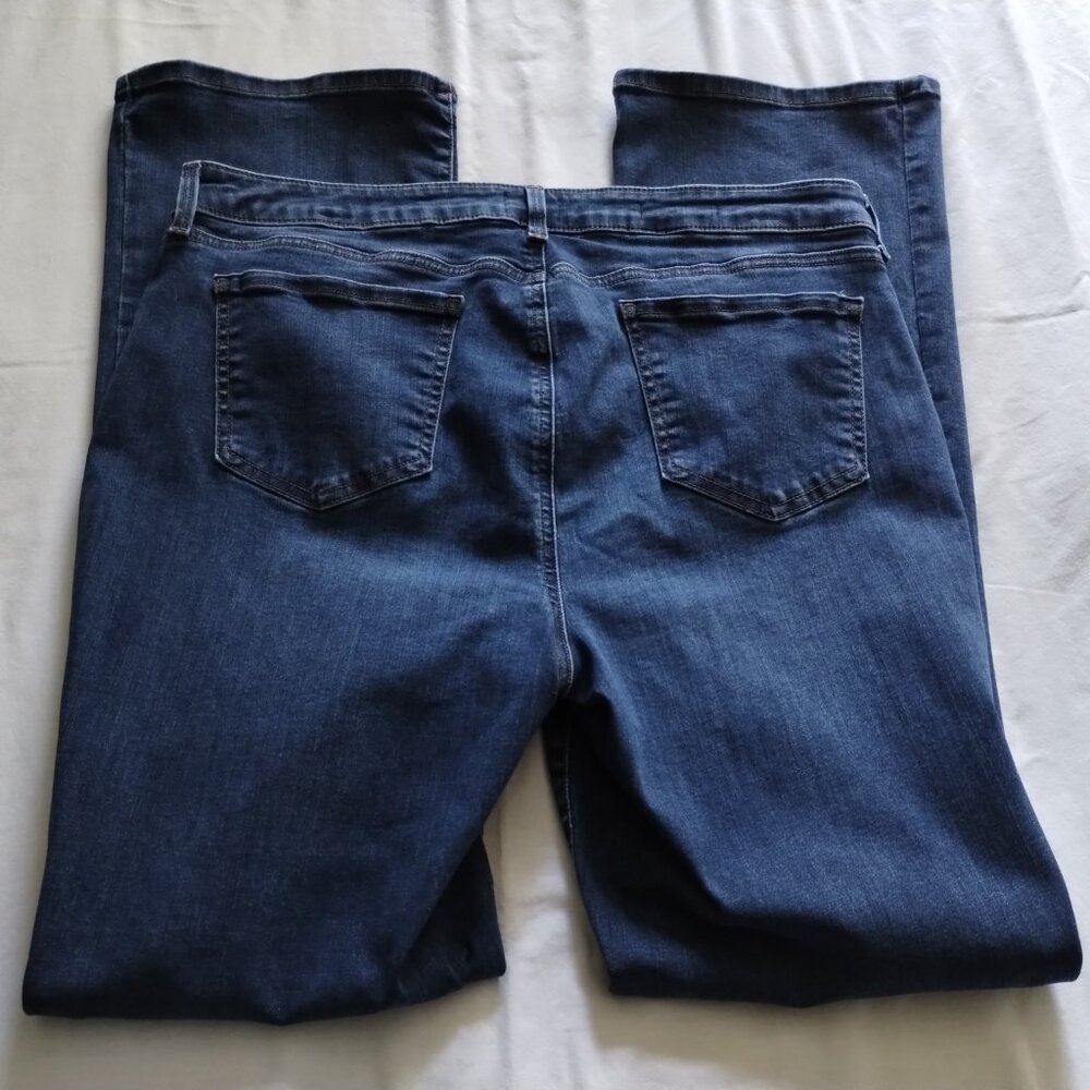 NOT YOUR DAUGHTER's JEANS Med-Dark Wash "BARBARA BOOTCUT" Jeans Sz 14 - Picture 3 of 6